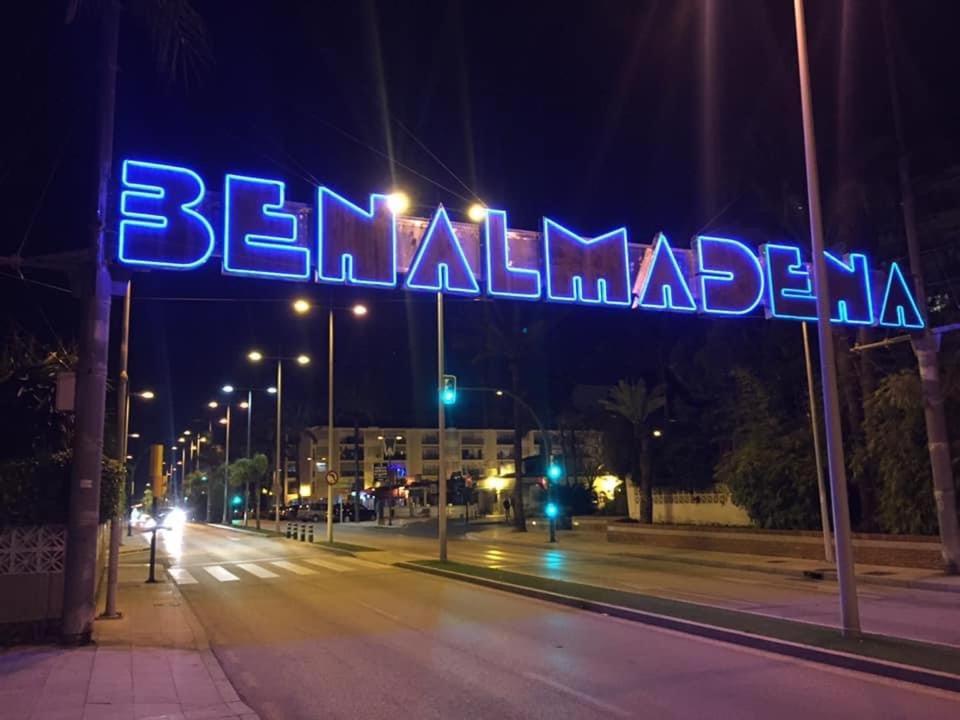 Apartamento Benalmádena Puerto Marina Appartamento Esterno foto