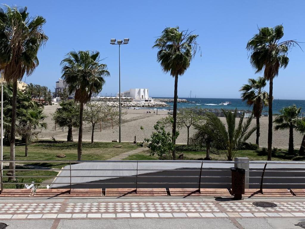 Apartamento Benalmádena Puerto Marina Appartamento Esterno foto