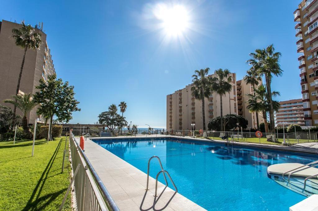 Apartamento Benalmádena Puerto Marina Appartamento Esterno foto